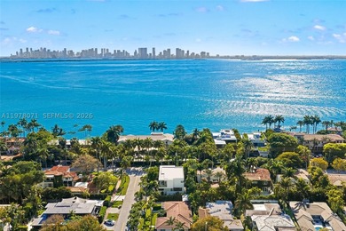 Recently reimagined with a comprehensive landscape and outdoor - photo 50