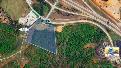 Great site in Linn Creek, next to the offramp for Y Road. Would - photo 4