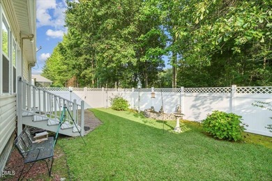 This immaculate home in the highly sought-after Commons - photo 8