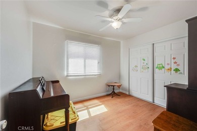 Beautifully updated single-story home offering three bedrooms - photo 18