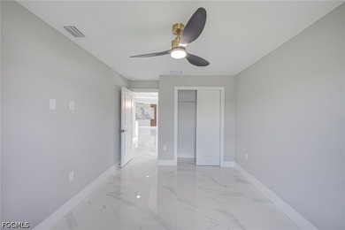 Beautiful newly constructed 3-bedroom, 2-bath home offering 1 - photo 21