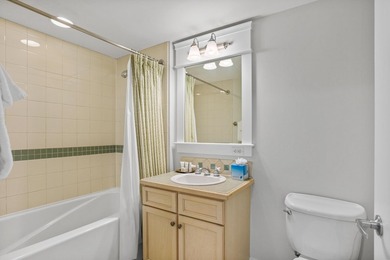 Perched on the 5th floor of Grand Sandestin, this beautifully - photo 23