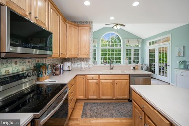 Located in the soughtafter Hopyard Farm community! This - photo 26