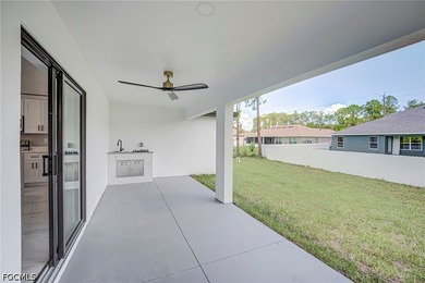 Beautiful newly constructed 3-bedroom, 2-bath home offering 1 - photo 29