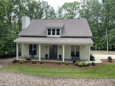 2 bd 2 bath home on 2 lots located in Stillwaters on a quiet - photo 1