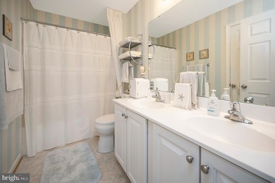 Located in the soughtafter Hopyard Farm community! This - photo 40