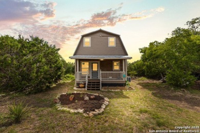 Lake Home For Sale in Canyon Lake, Texas