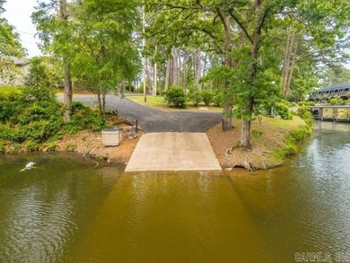 Location, location, location, this beautiful finished lake condo - photo 11