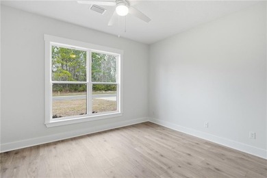 This is a beautiful 4 bedroom, 2 bathroom stucco home that has - photo 12