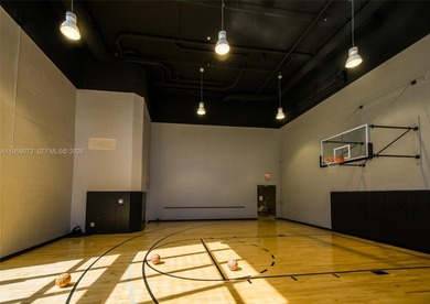 pectacular upgraded unit at the iconic 1010 Brickell Condo. Unit