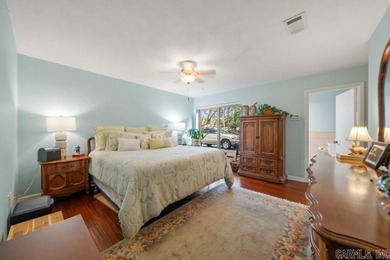 Location, location, location, this beautiful finished lake condo - photo 25