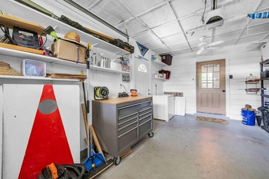 Perfectly positioned in the heart of Destin, this charming - photo 30