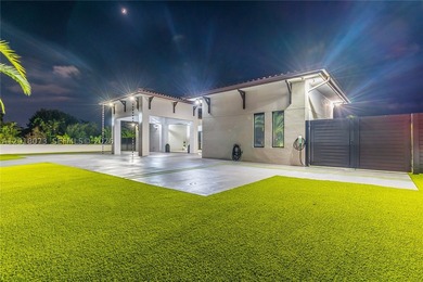 Introducing Casa Encanto - a timeless estate reimagined for - photo 50