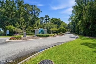 This beautiful 4 bedroom, 2 1/2 bathroom stucco home has board - photo 31