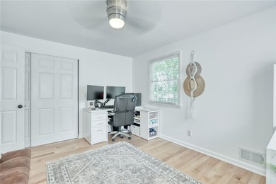 Welcome to this absolutely stunning, meticulously maintained - photo 35