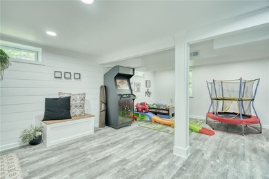 Welcome to this absolutely stunning, meticulously maintained - photo 39