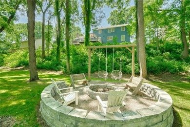 Welcome to this absolutely stunning, meticulously maintained - photo 45
