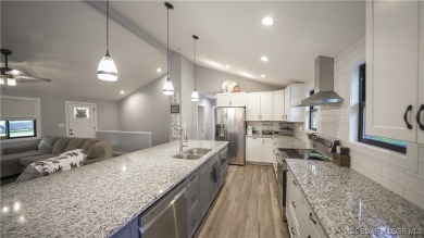 Lake of the Ozarks Home For Sale in Camdenton Missouri