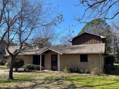 Ranch Style Home, Situated on Two Lots, Cedar Creek Lake - Lake Home For Sale in Enchanted Oaks, Texas