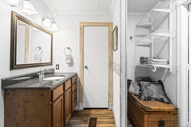 Charming Coastal Retreat with Room to Grow! Welcome to this - photo 12