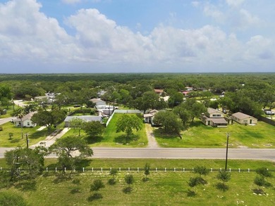 Charming Coastal Retreat with Room to Grow! Welcome to this - photo 22