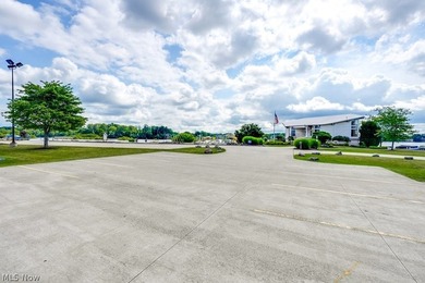 Welcome to your opportunity to enjoy low-maintenance living in - photo 24