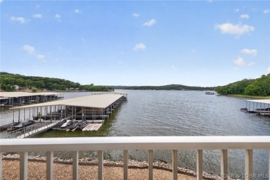 Lake front life never looked so good! Check out this 3 bedroom 2 - photo 27