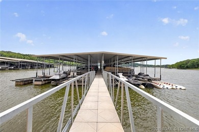 Lake front life never looked so good! Check out this 3 bedroom 2 - photo 33