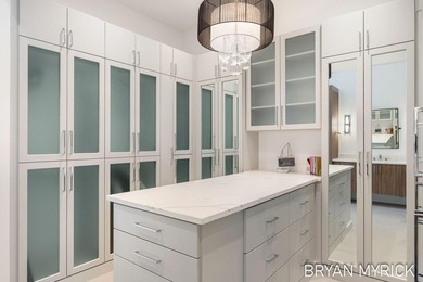 Situated on the top floor as a highly desirable corner residence - photo 33