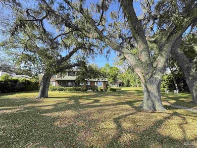 Built in 1991 by its original owners and offered for the first - photo 3