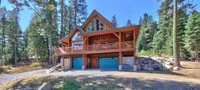 Experience elevated mountain living in this private, year-round - photo 1