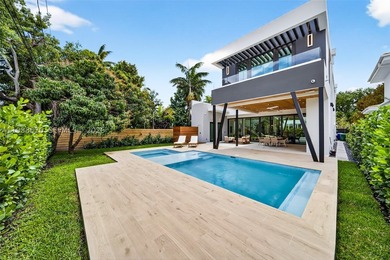 Welcome to Villa Verano, a newly completed (2026) ultra-modern - photo 17