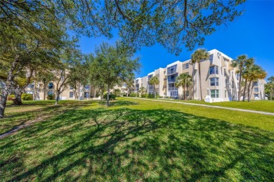 Lake Condo For Sale in Miami, Florida