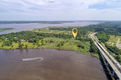 Just south of Downtown Georgetown, this beautifully maintained - photo 26