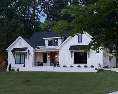 Lake Home For Sale in Scottsboro, Alabama