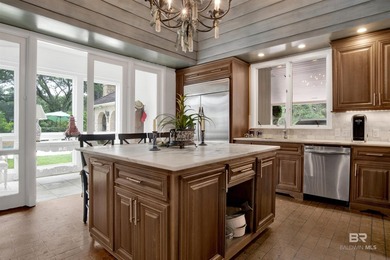 Positioned on over an acre along the 7th fairway of Lakewood - photo 32