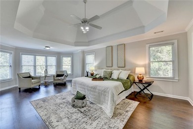 PRICE TO SELL!!! Welcome to this stunning 5-bedroom, 5 full bath - photo 34