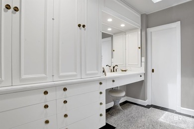 Positioned on over an acre along the 7th fairway of Lakewood - photo 43