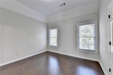 PRICE TO SELL!!! Welcome to this stunning 5-bedroom, 5 full bath - photo 48