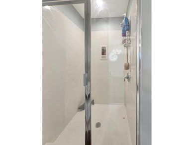 *THIS HOME NOW OFFERS UNBEATABLE VALUE AT THE NEW PRICE* - photo 58