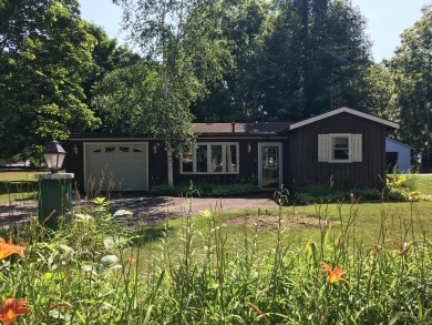 Lake Home For Sale in Williams Bay, Wisconsin