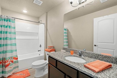 PRICED TO SELL! Lowest per square foot townhouse currently - photo 17
