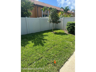 PRICED TO SELL! Lowest per square foot townhouse currently - photo 20