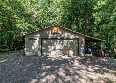 Experience a true Canadian-style retreat right here in the - photo 22