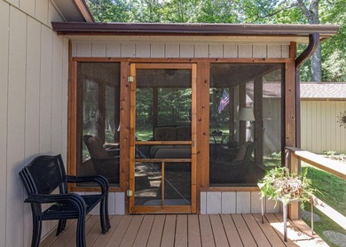 Experience a true Canadian-style retreat right here in the - photo 25