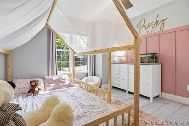 Experience the perfect combination of comfort and space in this - photo 26