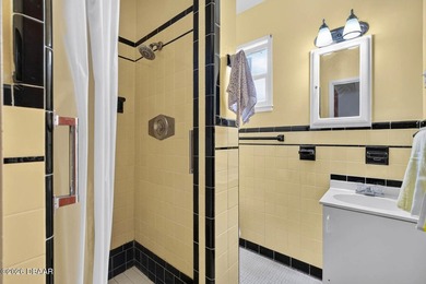 THE SELLER IS HIGHLY MOTIVATED! Welcome to 314 Revilo Blvd - photo 27