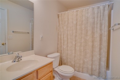 Top-Floor Lake View Condo. 3 bedroom 2 bathroom in Camdenton - photo 7