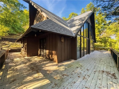 Lake of the Ozarks Home Active Under Contract in Osage Beach Missouri