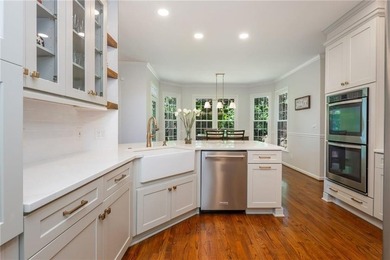 Nestled in the highly sought-after Donamere community and - photo 11